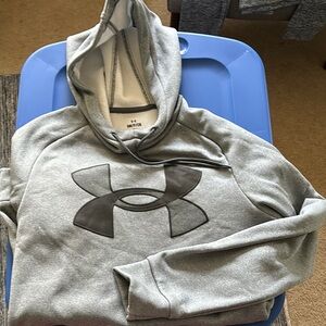 Under Armour Men's Gray Hoodie Sweater